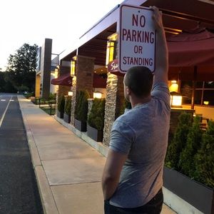 Meet your Posher, Jamal